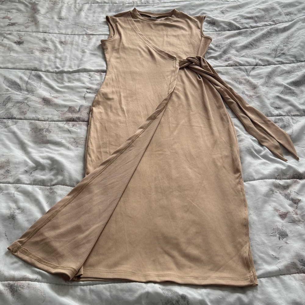 Shein ribbed faux wrap asymmetrical Elegant Tan Sleeveless Midi Dress, size XS